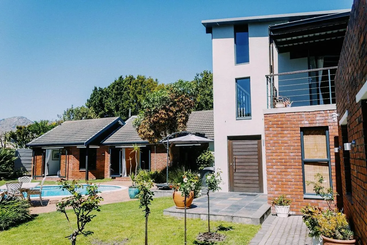 Apartamento 9 Windsor House Tokai